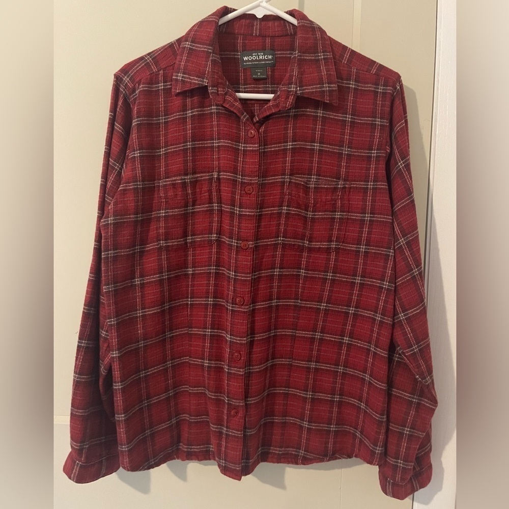 Women’s Woolrich Long Sleeve Red Plaid Button Down Shirt Double breasted Pockets